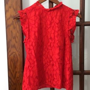 🌸H&M red lace top